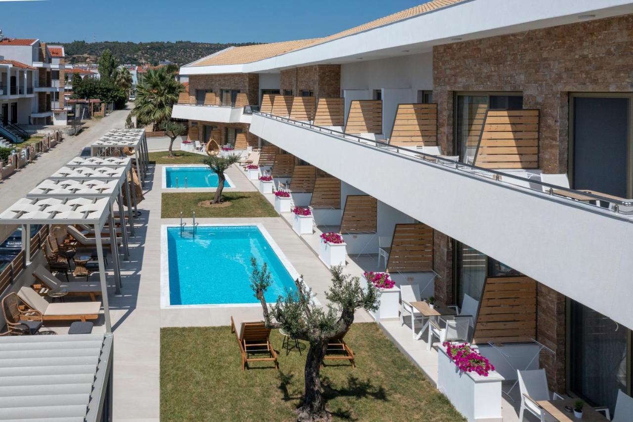 Imagine Luxury Suites Nikíti Eksteriør bilde